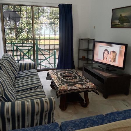 Pd Bayu Beach Resort Private Service Apartment Port Dickson Dış mekan fotoğraf